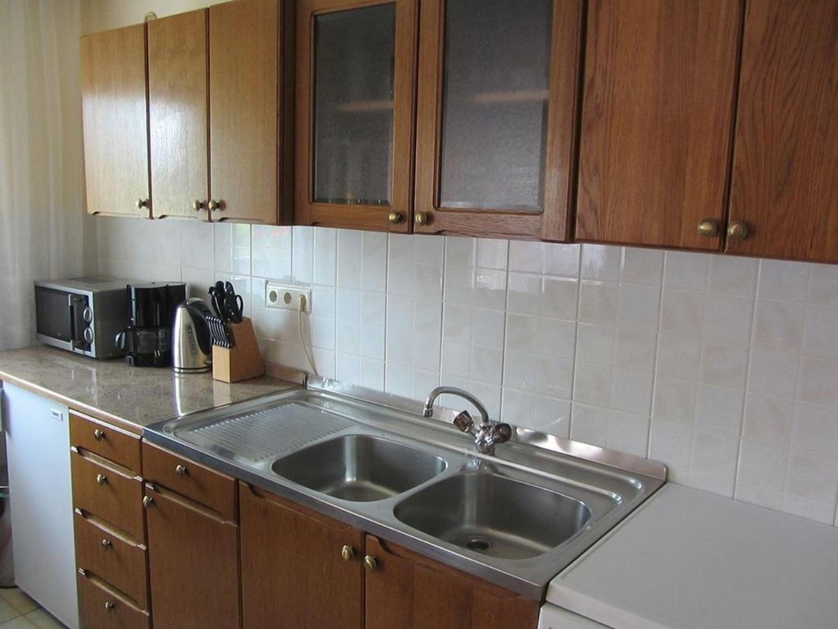Apartments Marijana Srsici Екстер'єр фото